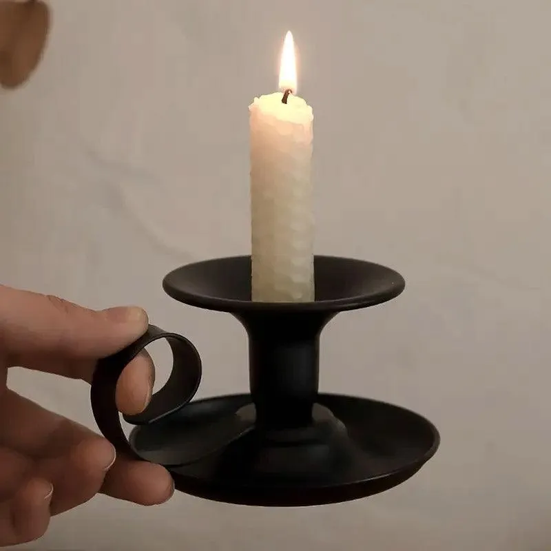 2pcs European Iron Candle Holders for Candlelight Dinner Decorative Lighting