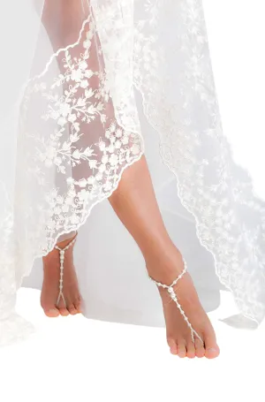 Beaded Barefoot sandals Bridal foot jewelry Rhinestone and Pearl Beach wedding Barefoot Sandals Bridal accessory Foot jewelry Wedding shoes