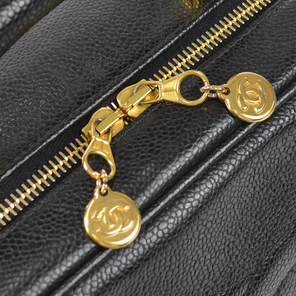 CHANEL 1996-1997 Timeless Lunch Box Vanity Medium 67965