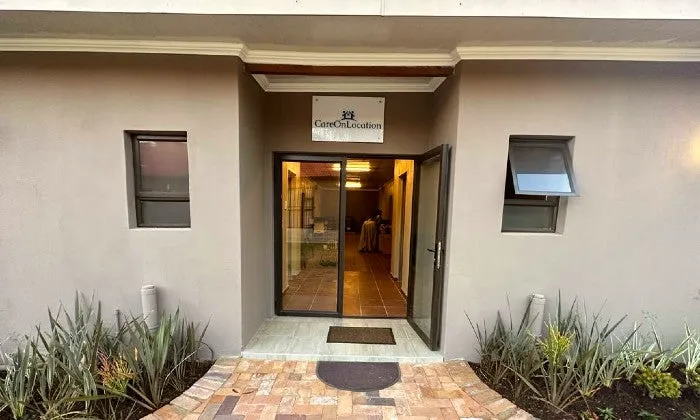 Couples 60-Minute Massage including 3-Course Dinner at Care on Location