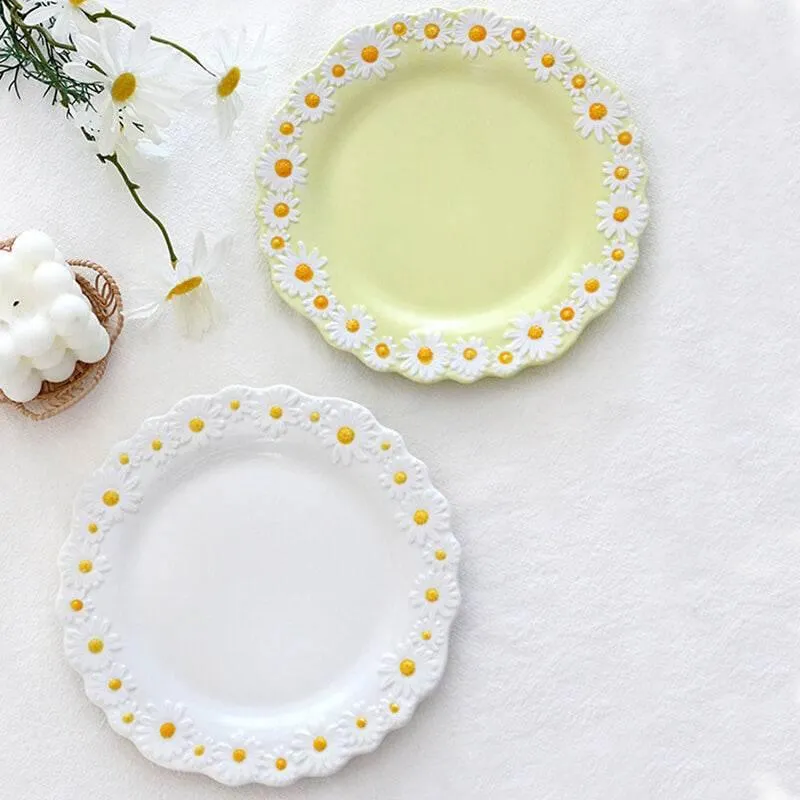 Daisy Embossed Ceramic Dinner Plate - Elegant Floral Tableware