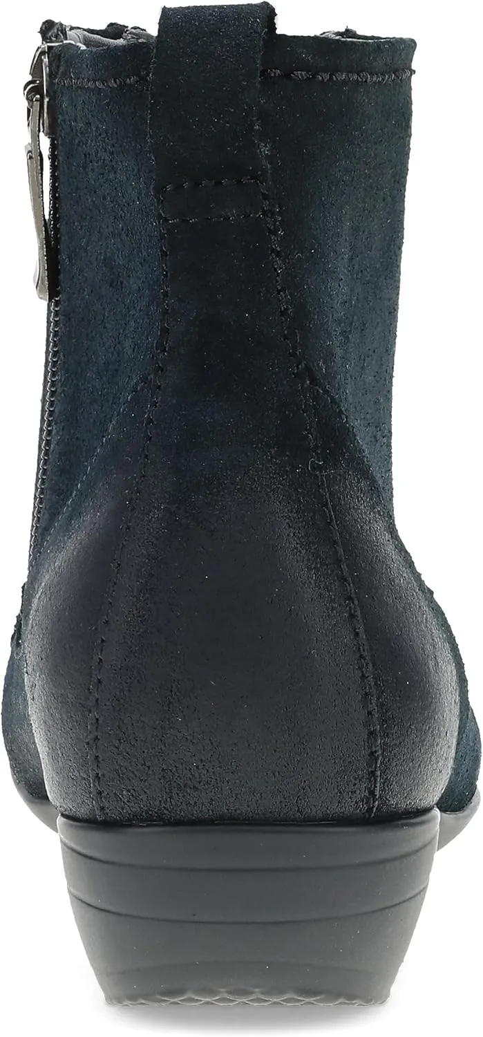 Dansko Fergie Lace-Up Bootie for Women - Versatile and Stylish with Added Arch Support and Rubber Outsole for Long-Lasting Wear - Stable and Supportive