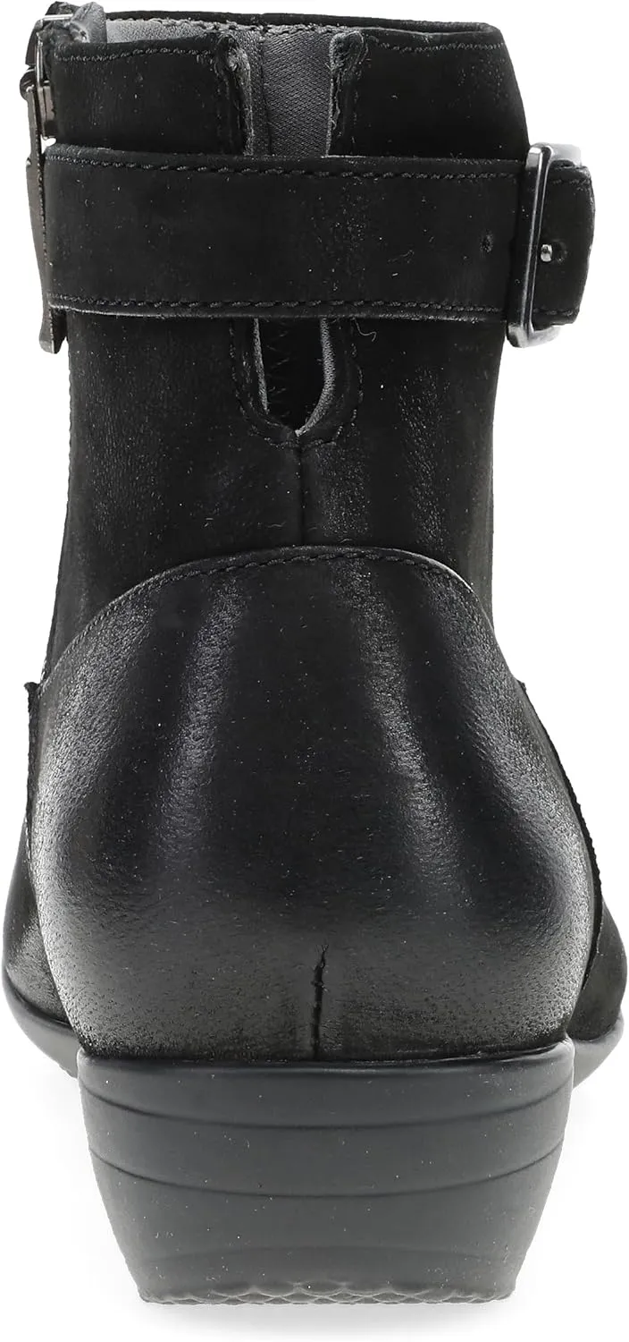 Dansko Finnley Bootie for Women - Versatile and Stylish with Added Arch Support and Rubber Outsole for Long-Lasting Wear - Stable and Supportive