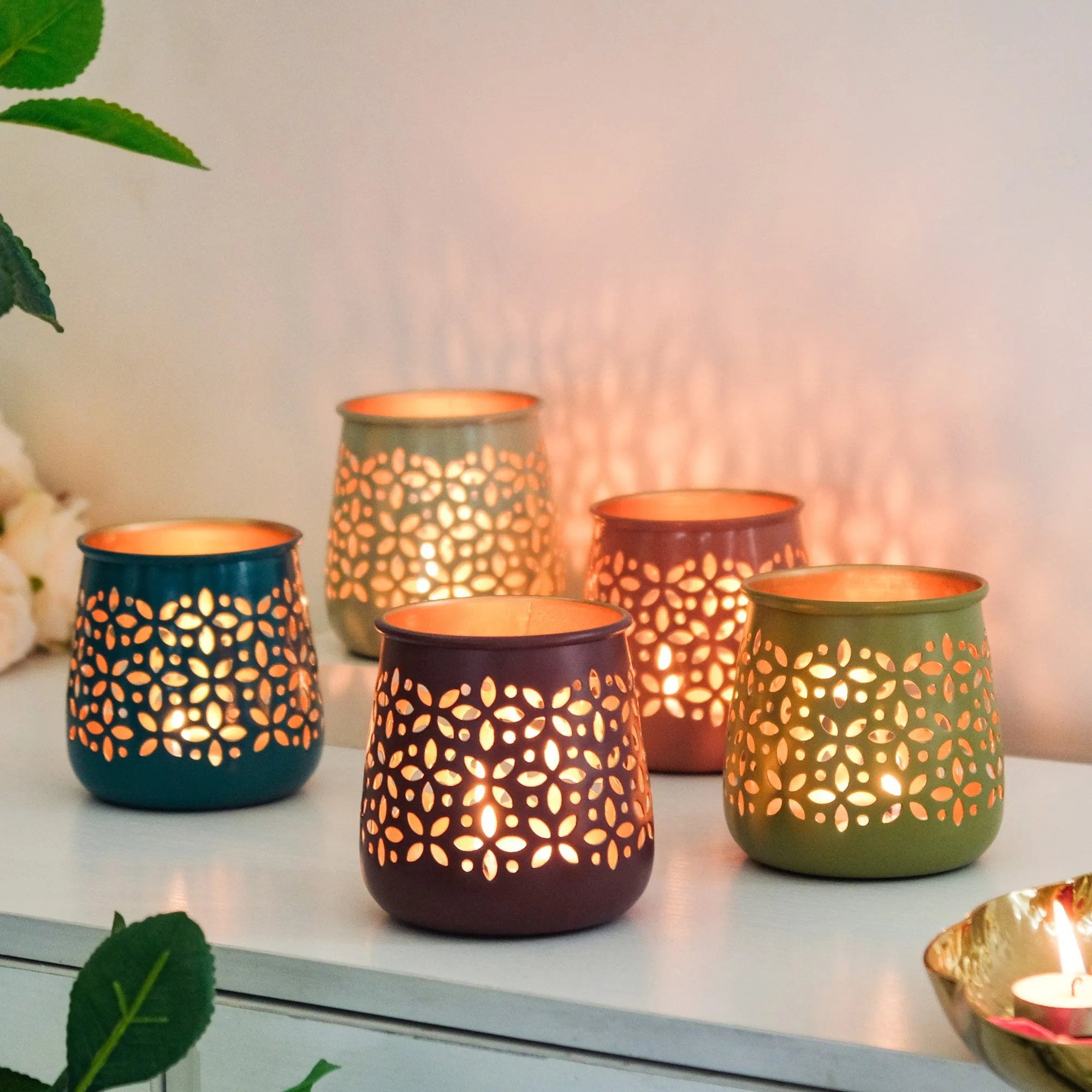 Festive Tealight Candle Holder Set Of 5