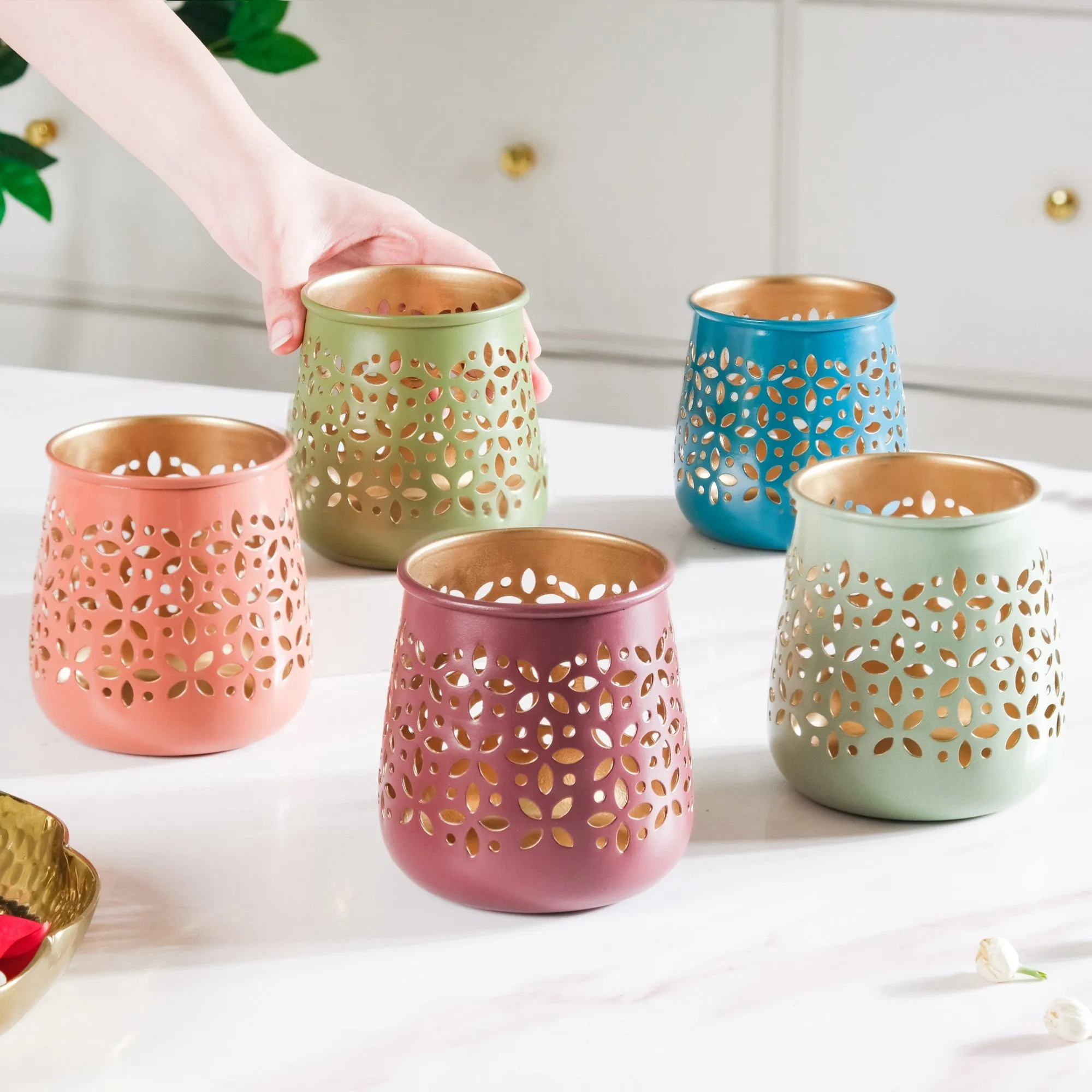 Festive Tealight Candle Holder Set Of 5