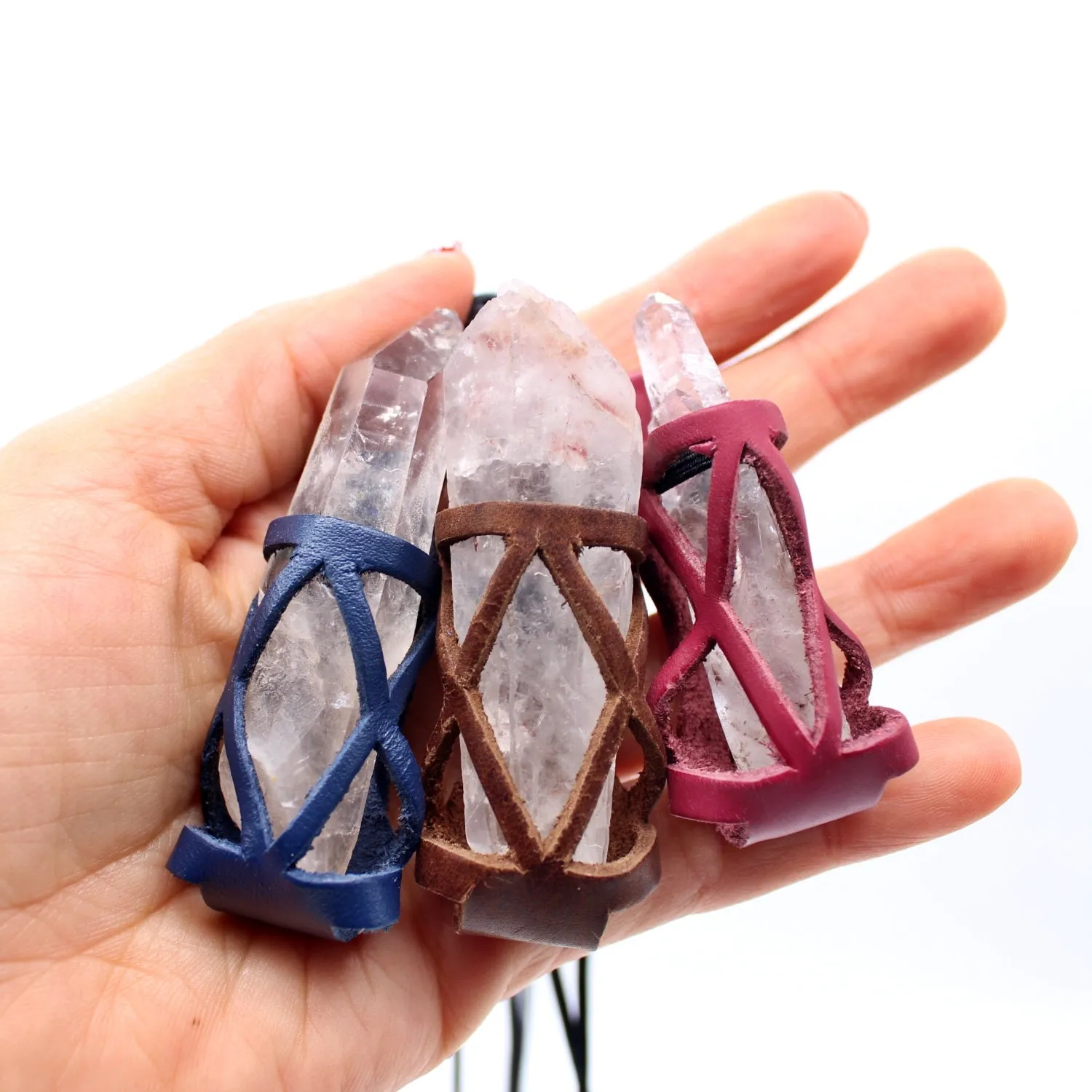 Handmade leather gemstone crystal holder/case necklace without stone