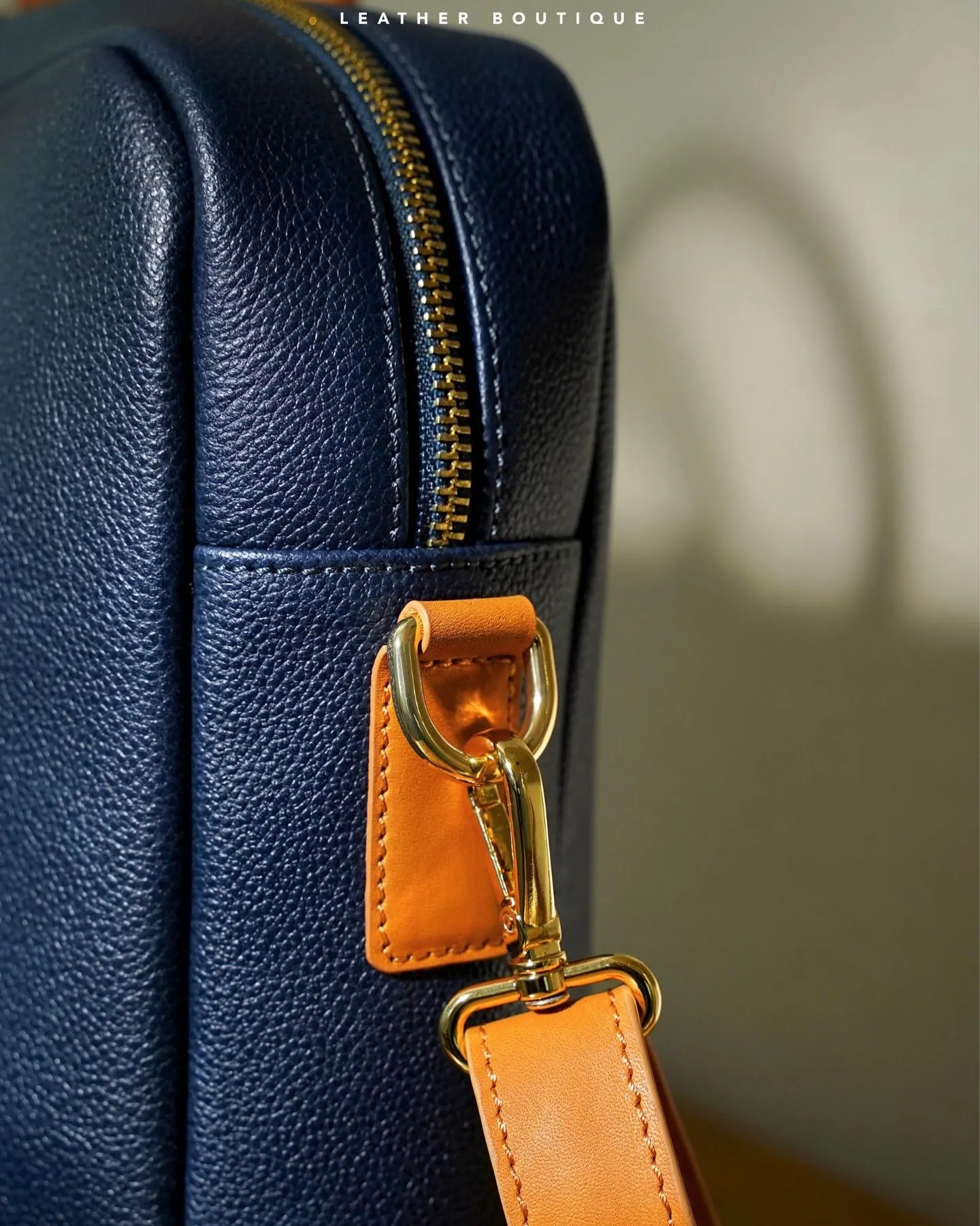 HER DAILY BUSINESS BAG