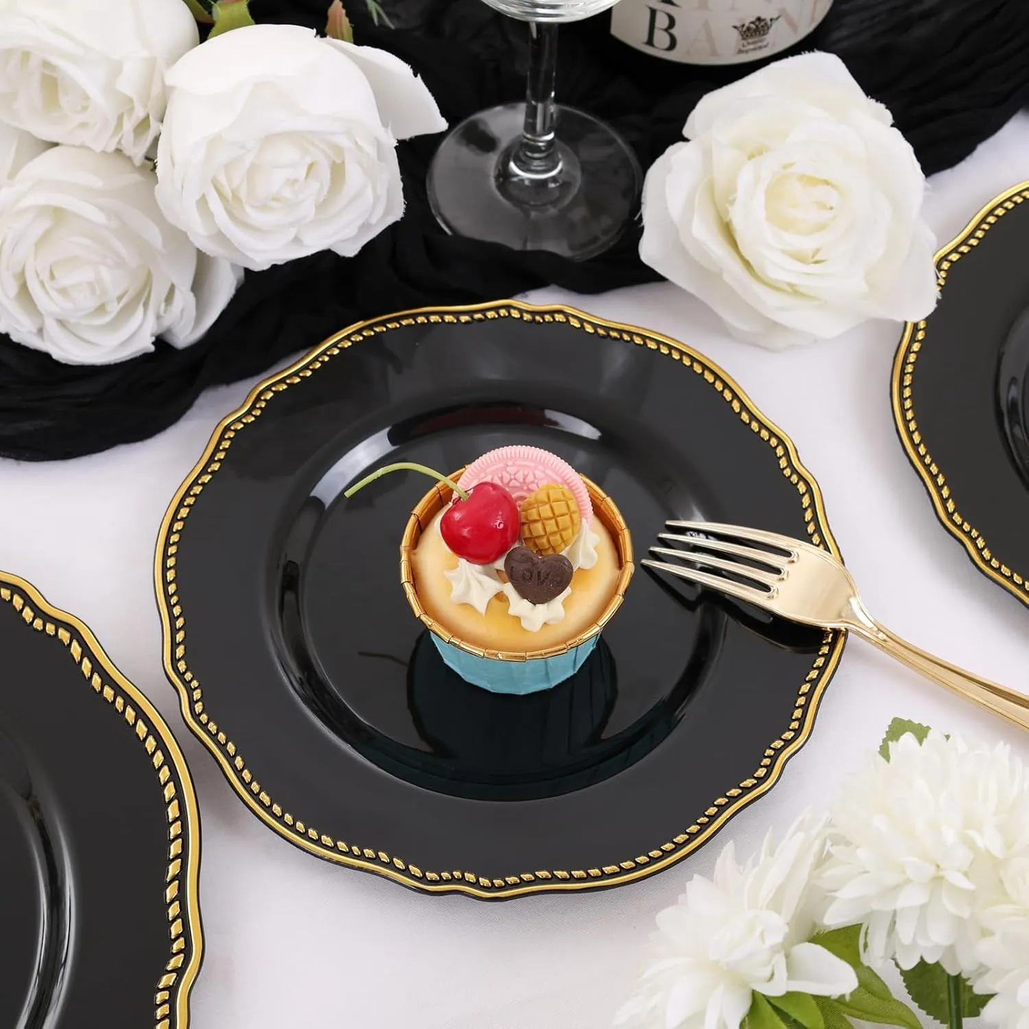 Hioasis 60pcs Black Plastic Plates - Black and Gold Disposable Plates, 10.25 inch Plastic Dinner Plates, Perfect for Wedding & Party & Father's Day