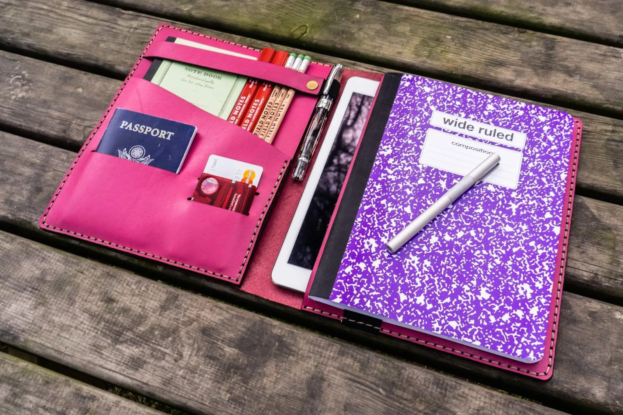 iPad Air/Pro & Extra Large Moleskine Cover - Pink