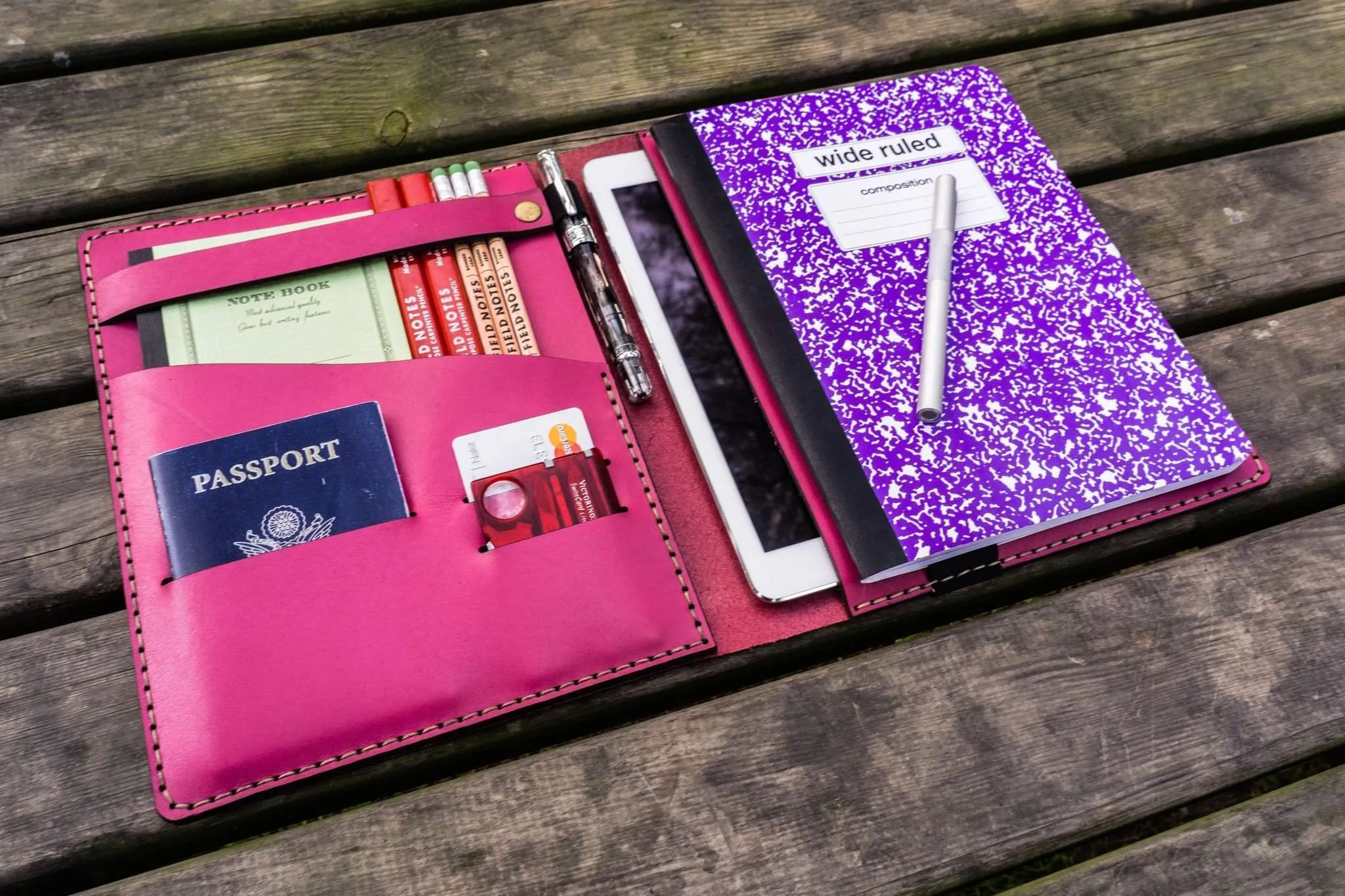 iPad Air/Pro & Extra Large Moleskine Cover - Pink