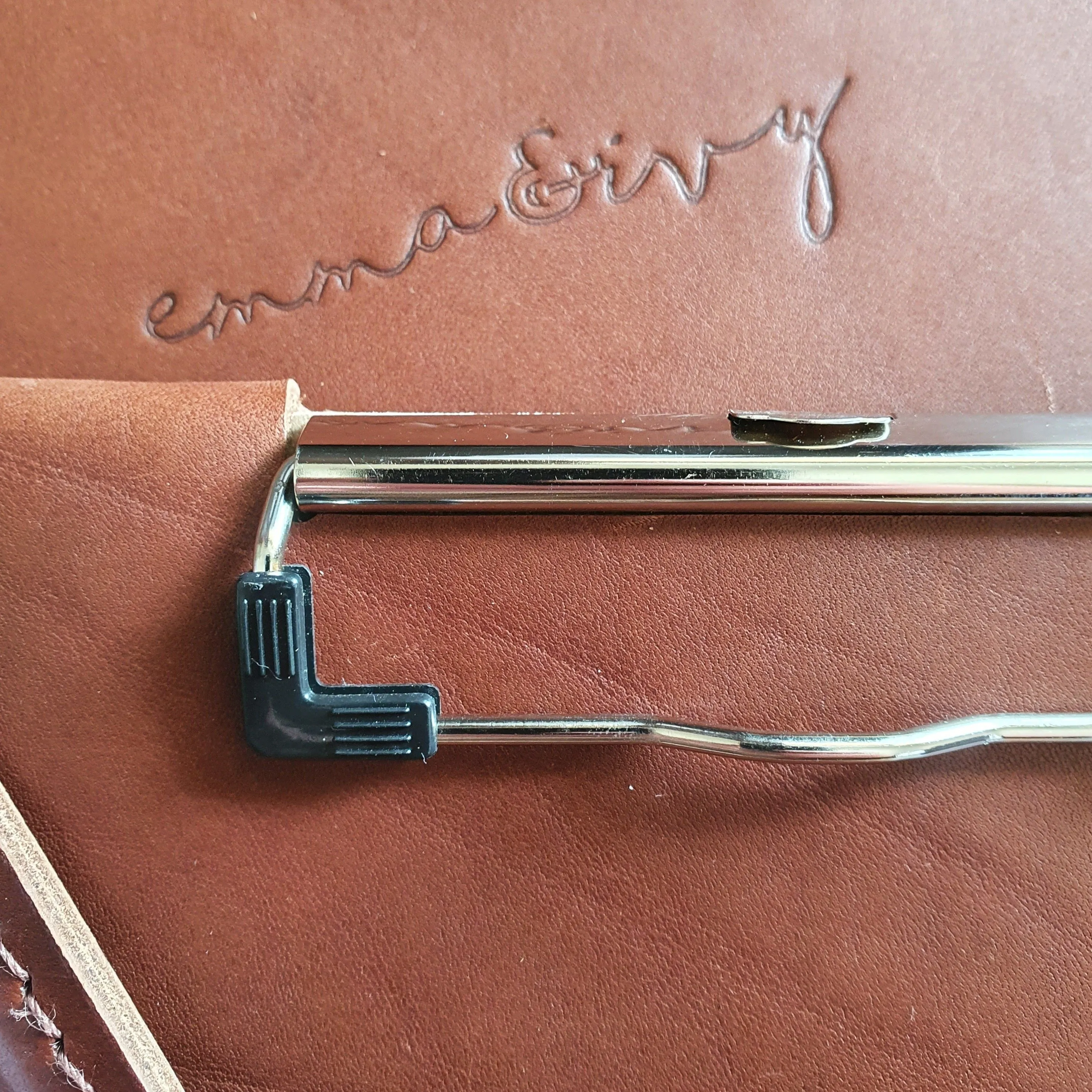 LEATHER MENU COVERS Style No.4