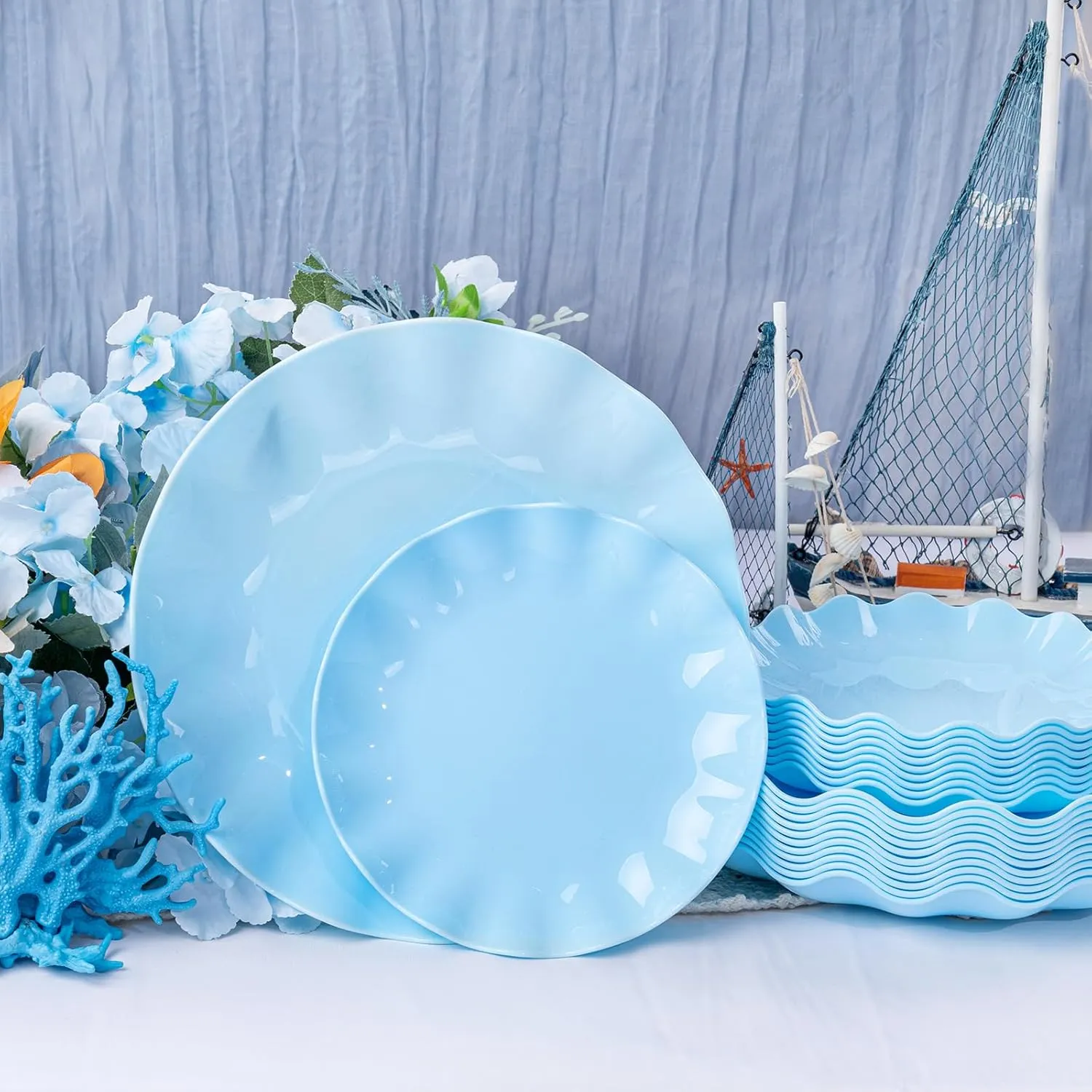 LIYH 24 Pcs Blue Plastic Plates Reusable - Unbreakable Light Baby Blue Scalloped Plates, Dishwasher Safe Camping Plate for Parties, Birthday, Picnics, BPA Free (12Guests)