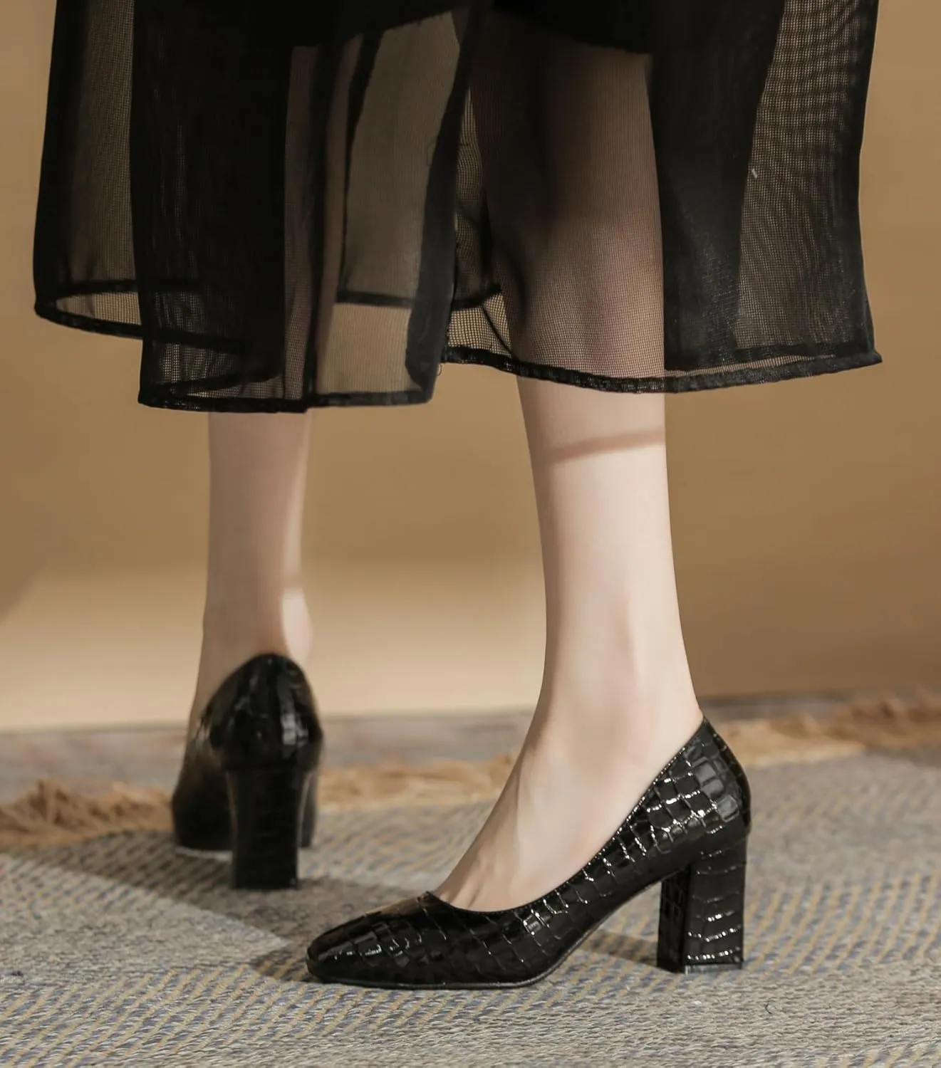 LizFoYa Women Embossed Square Toe Dress Pumps Polished Leather Dress Block High Heels Office Shoes