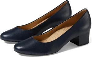 Marc Joseph New York Women's Broad Street Pump