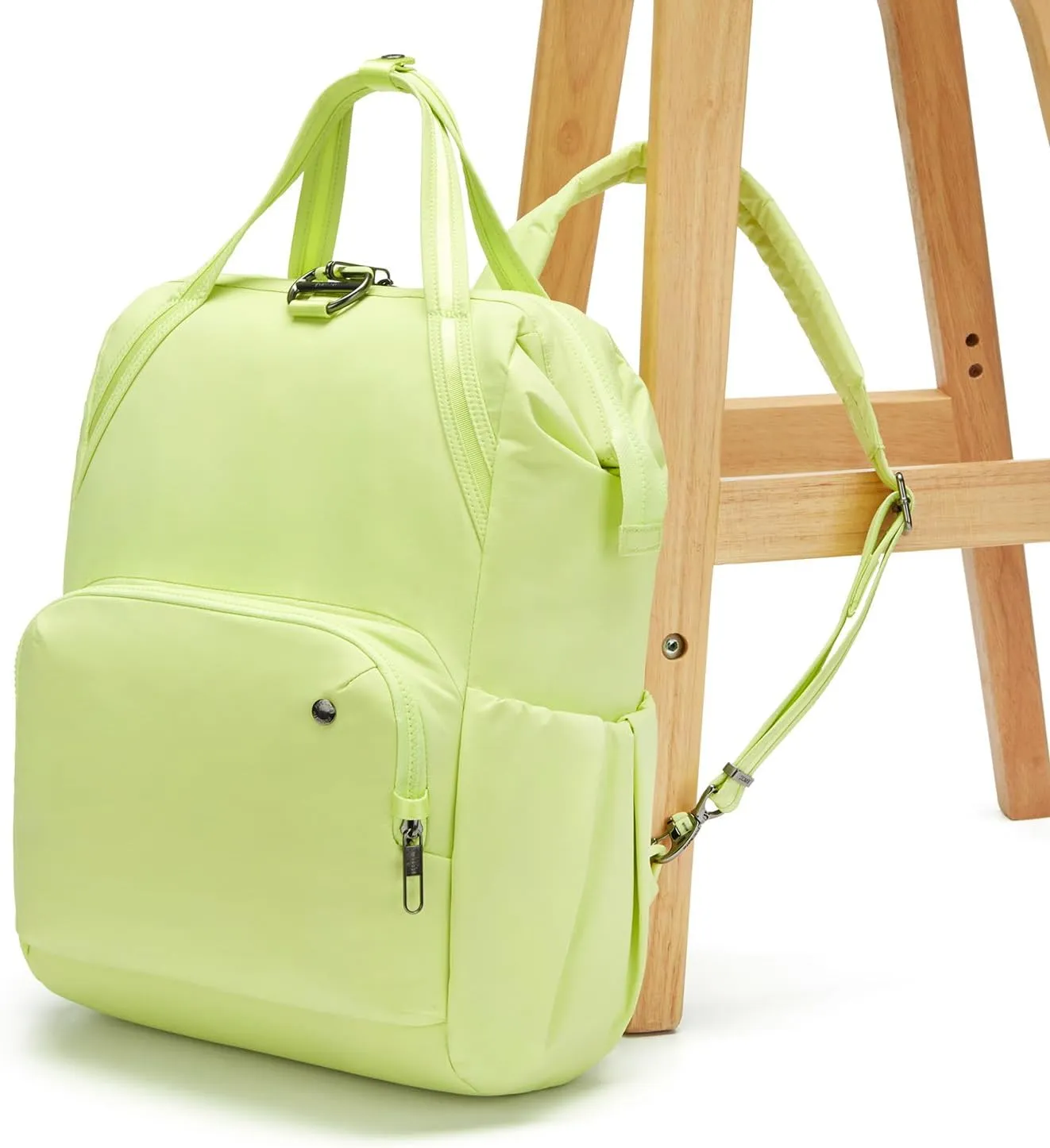 Pacsafe Women's Citysafe CX 17L Anti Theft Backpack-Fits 16 inch Laptop