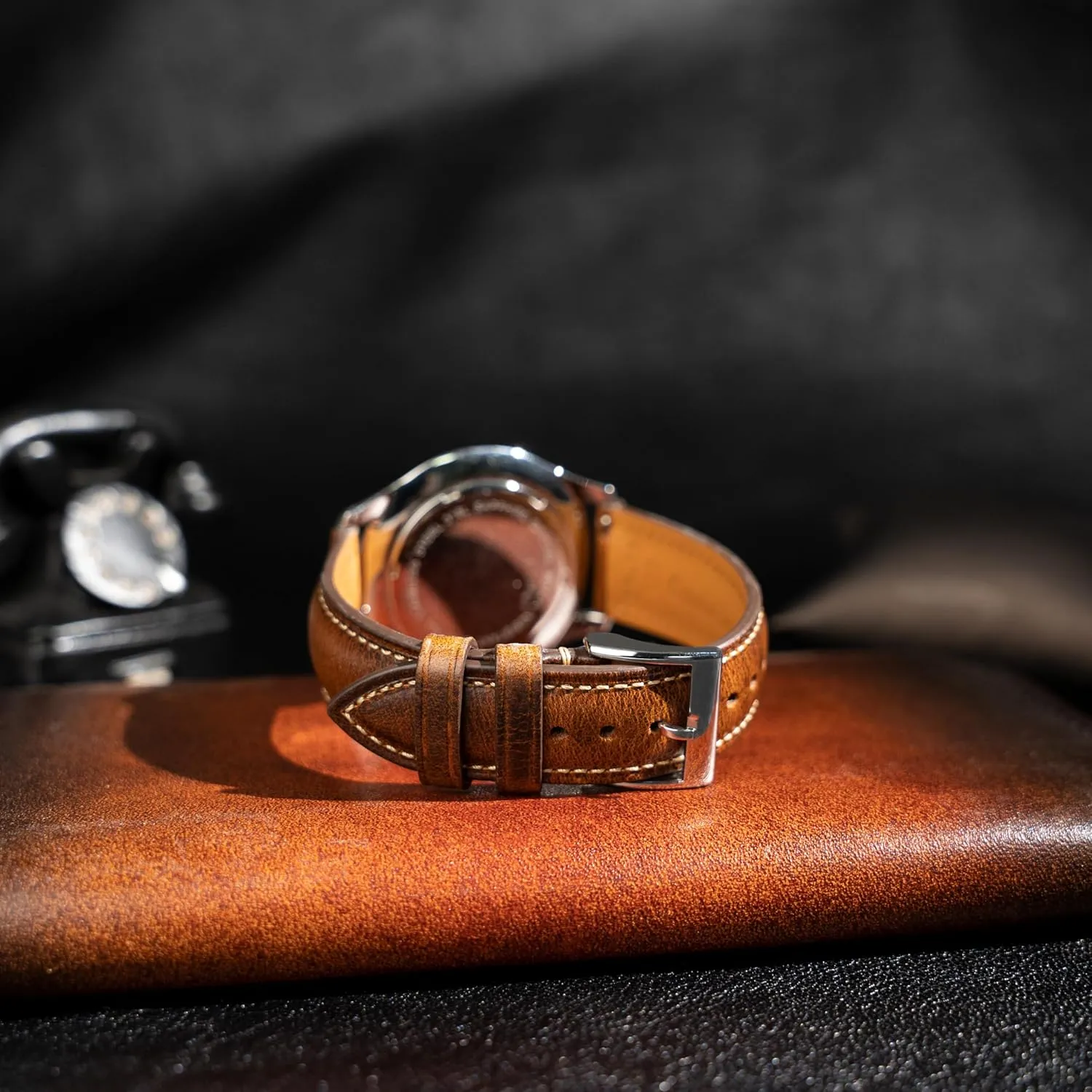 Quick Release Leather Watch Band 14mm 16mm 18mm 19mm 20mm 21mm 22mm 24mm,Vintage Oil Wax-tanned Pull-up Men's Watch Bands Replacement Leather Watch Straps for Men Women