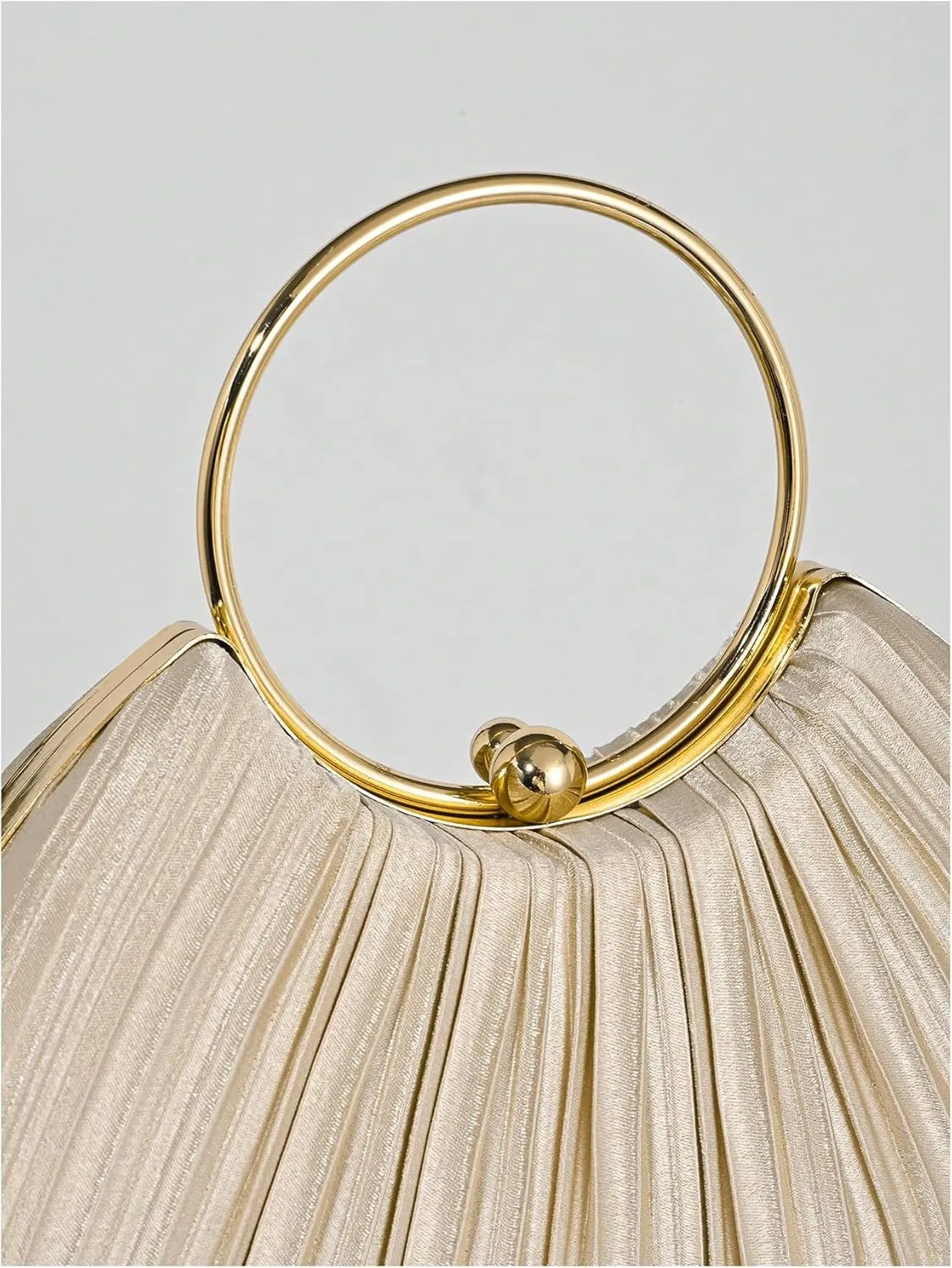 QWINEE Women's Shell Shaped Clutch Purse Ruched Mini Crossbody Bag Elegant Evening Handbag with Chain Strap