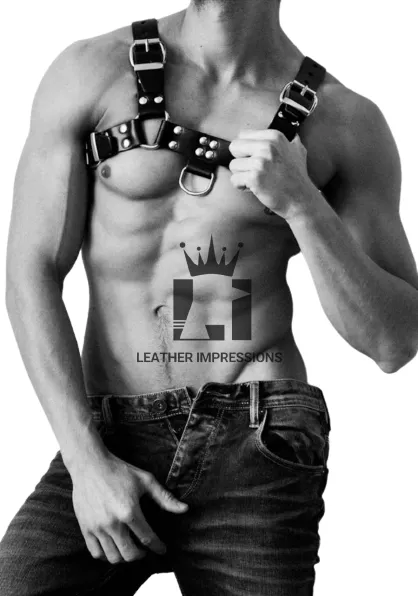 Seductive Leather Male Chest Harness With Rolling Buckles