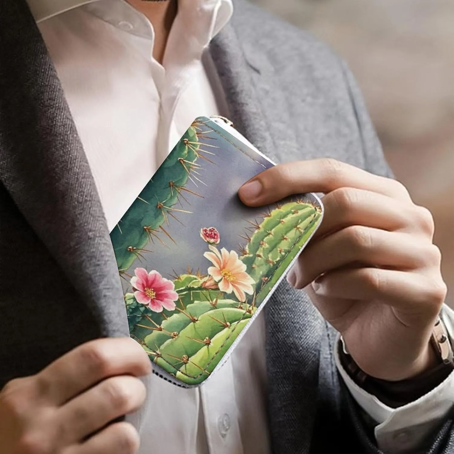 Slim Credit Card Holder Minimalist Long Cactus Printing Leather Card Bag Compact Card Organizer For Daily Use