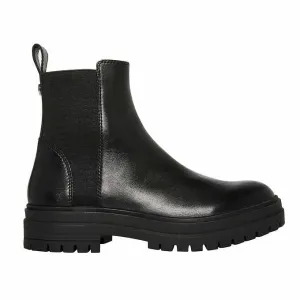 Steve Madden Women's Handout Black Chelsea Boot