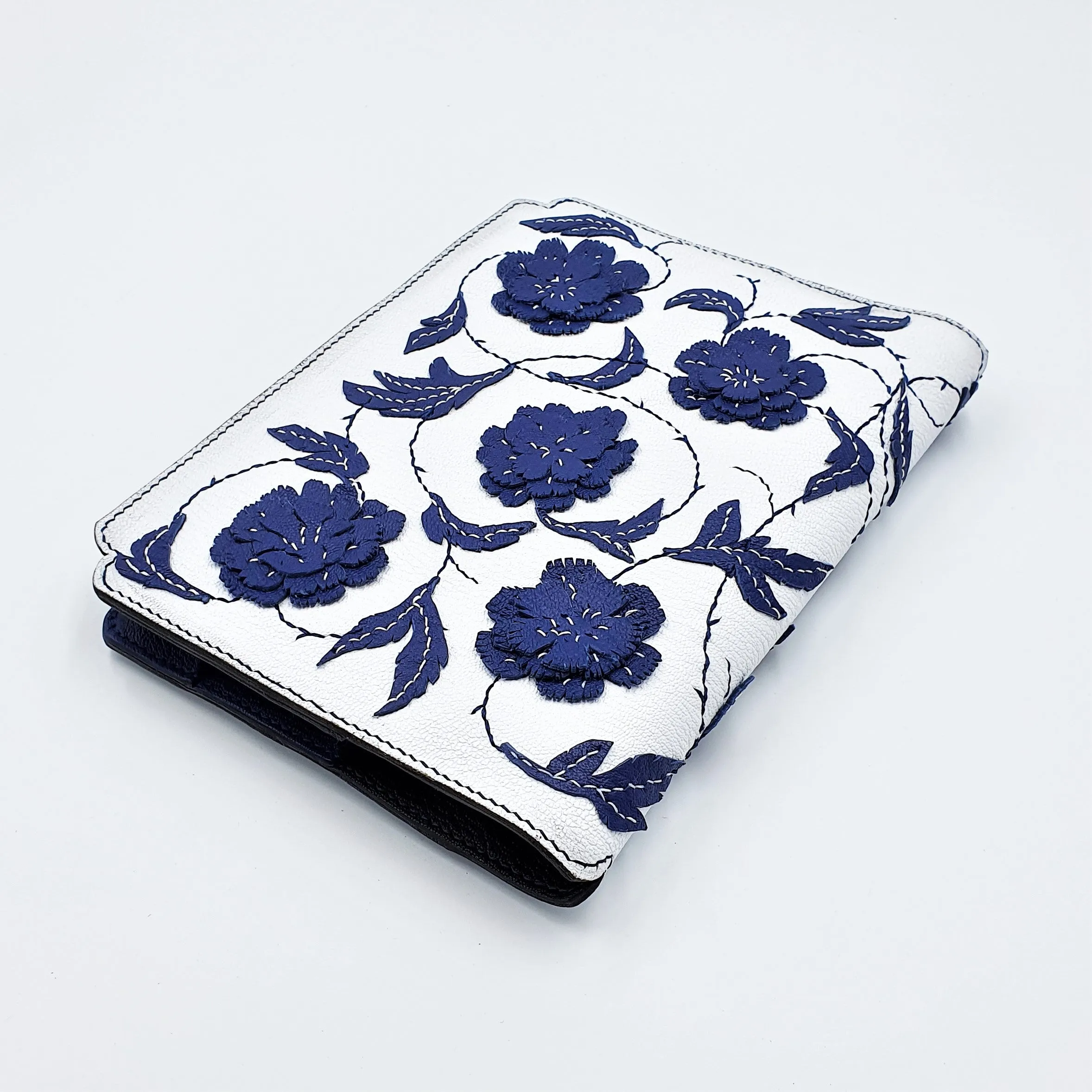 Studio Arkademie MING TEN PEONIES A5 Portrait Notebook Sleeve, Blue & White