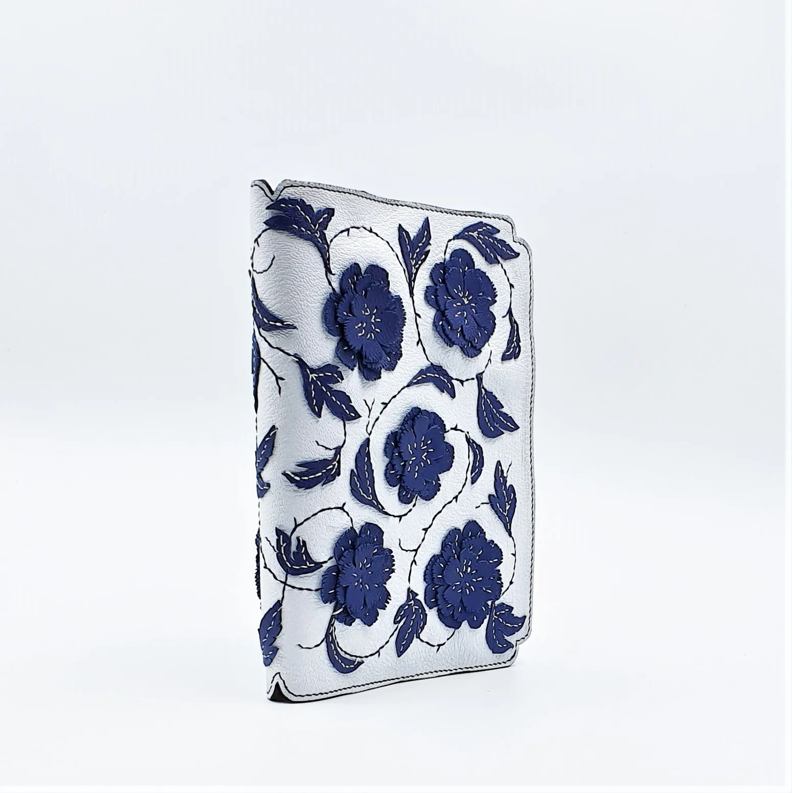 Studio Arkademie MING TEN PEONIES A5 Portrait Notebook Sleeve, Blue & White