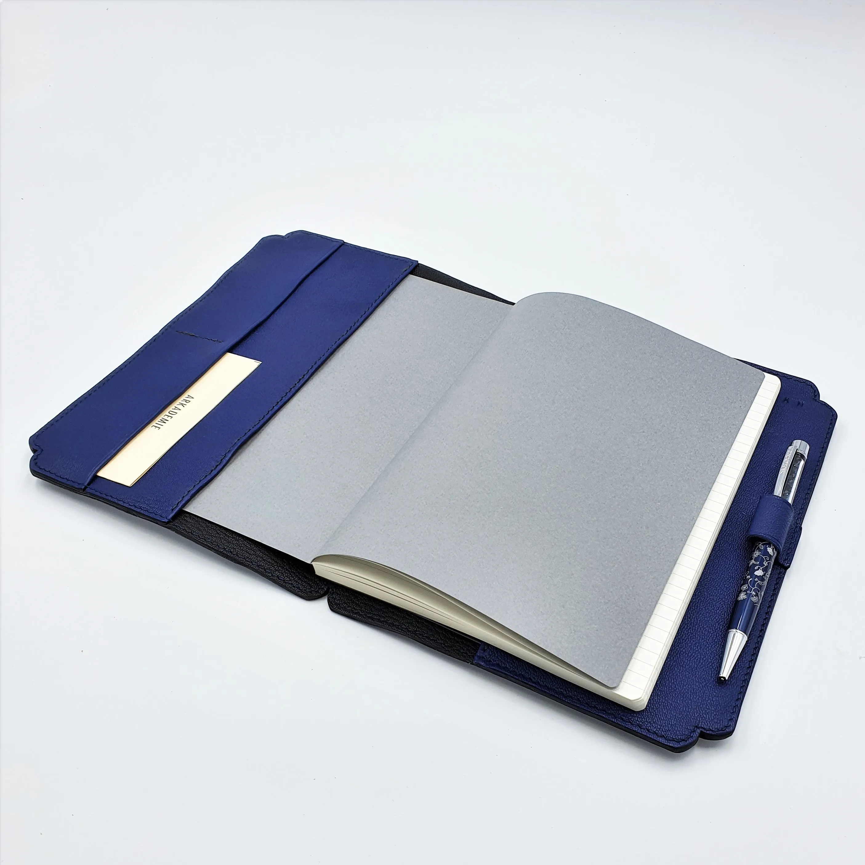 Studio Arkademie MING TEN PEONIES A5 Portrait Notebook Sleeve, Blue & White