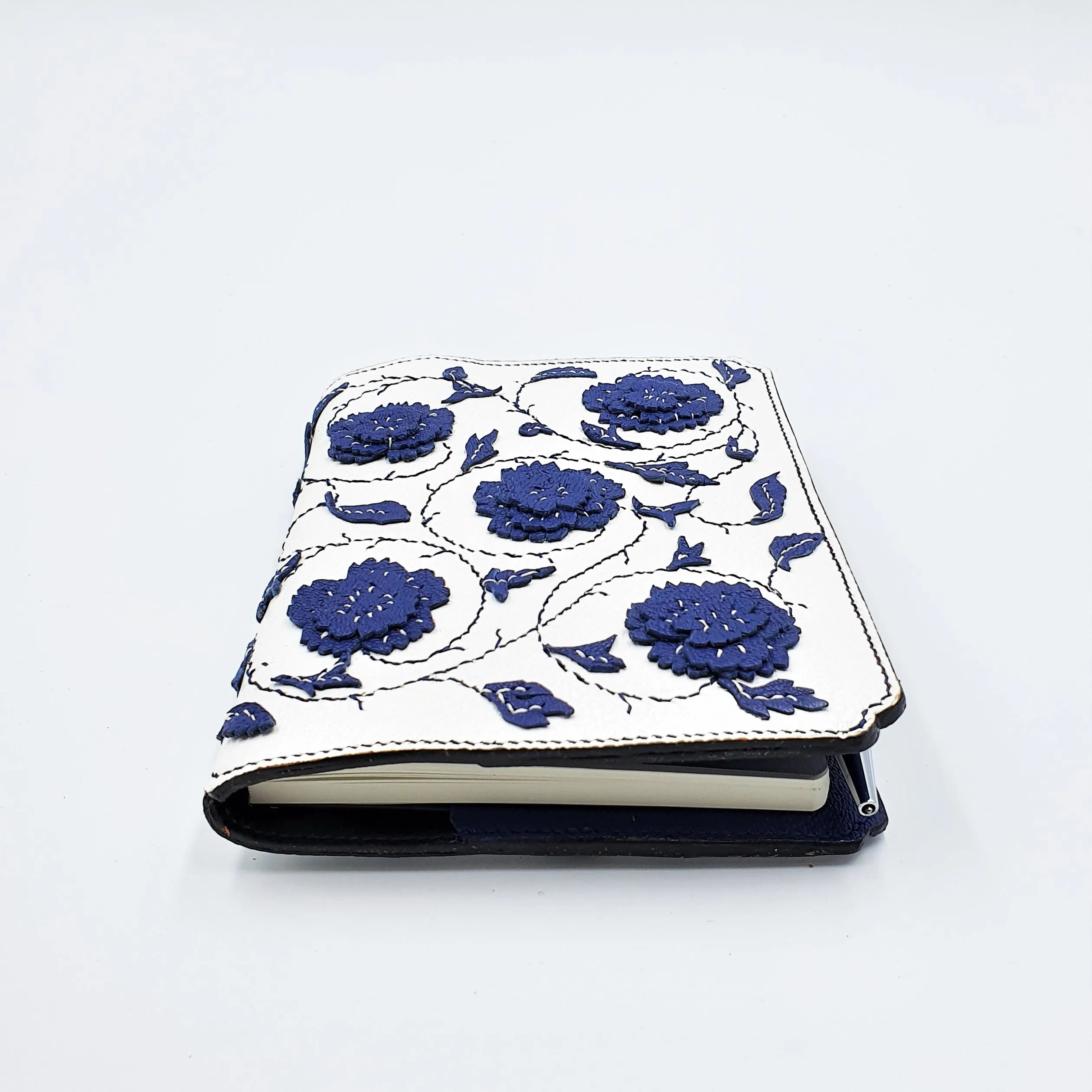 Studio Arkademie MING TEN PEONIES A6 Portrait Notebook Sleeve, Blue & White