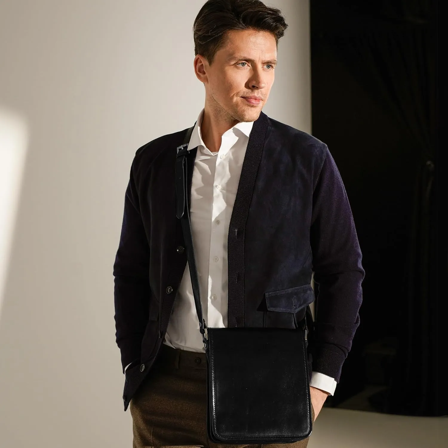 Time Resistance Italian Leather Messenger Bag for Men - Full Grain Leather Men's Crossbody Bag - Tablet Sized Shoulder Bag