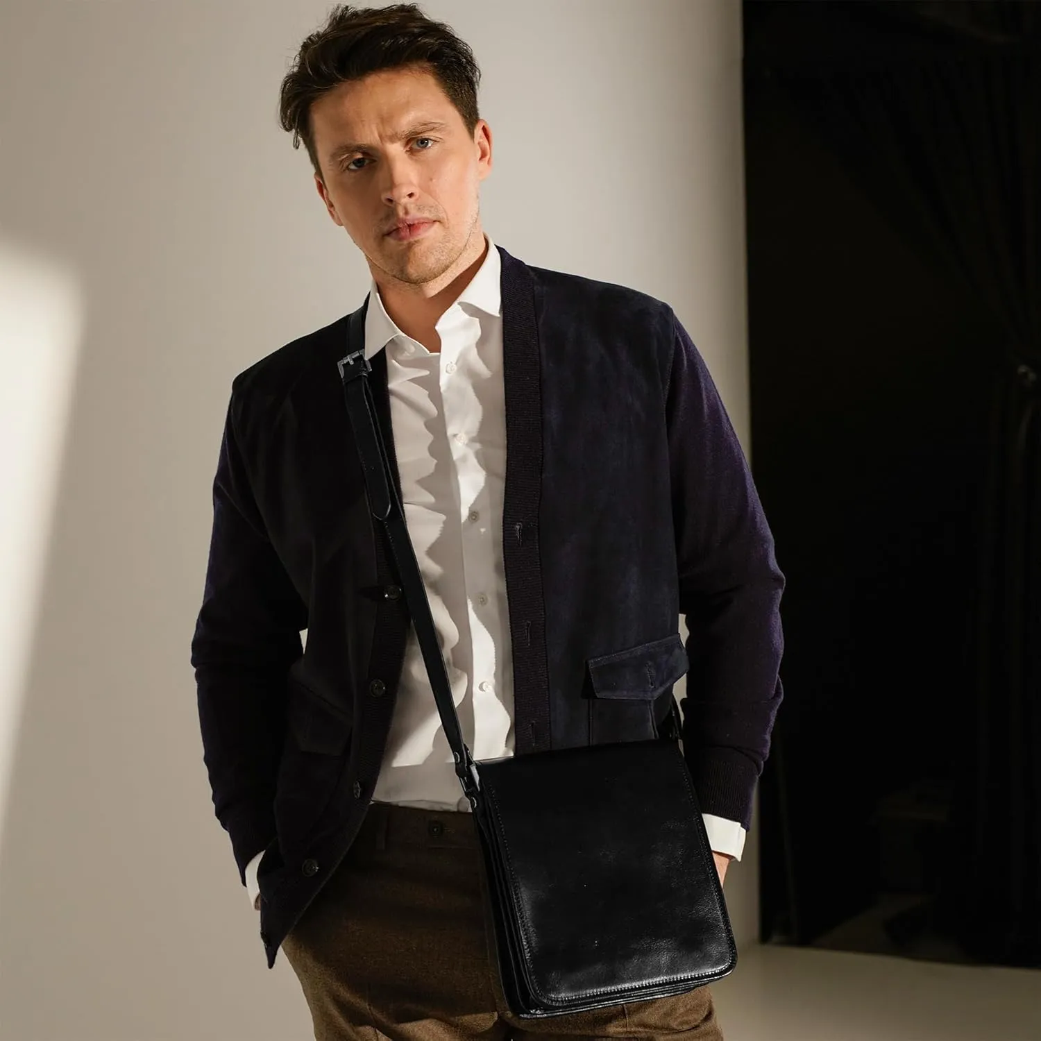 Time Resistance Italian Leather Messenger Bag for Men - Full Grain Leather Men's Crossbody Bag - Tablet Sized Shoulder Bag