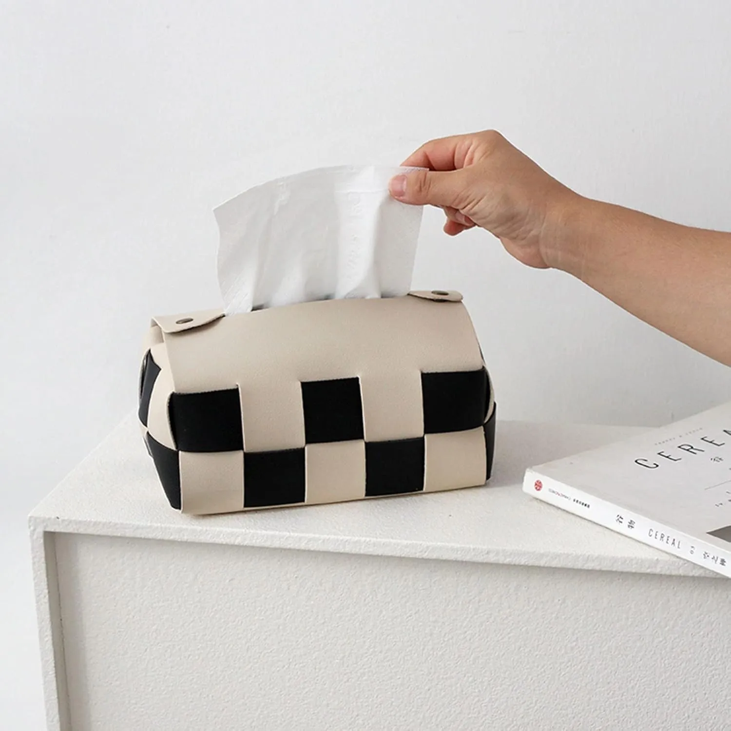 Tissue Box Cover, Tissue Holder Box Car Chessboard PU Paper Towel Box Household Living Room Bedside Leather Paper Drawer Advanced Paper Towel Dust Bag Tissue Holder Case(White)