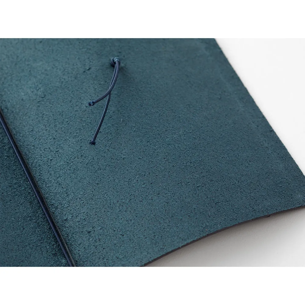 Traveler's Company Traveler's Notebook Starter Kit - Blue Leather - Regular Size