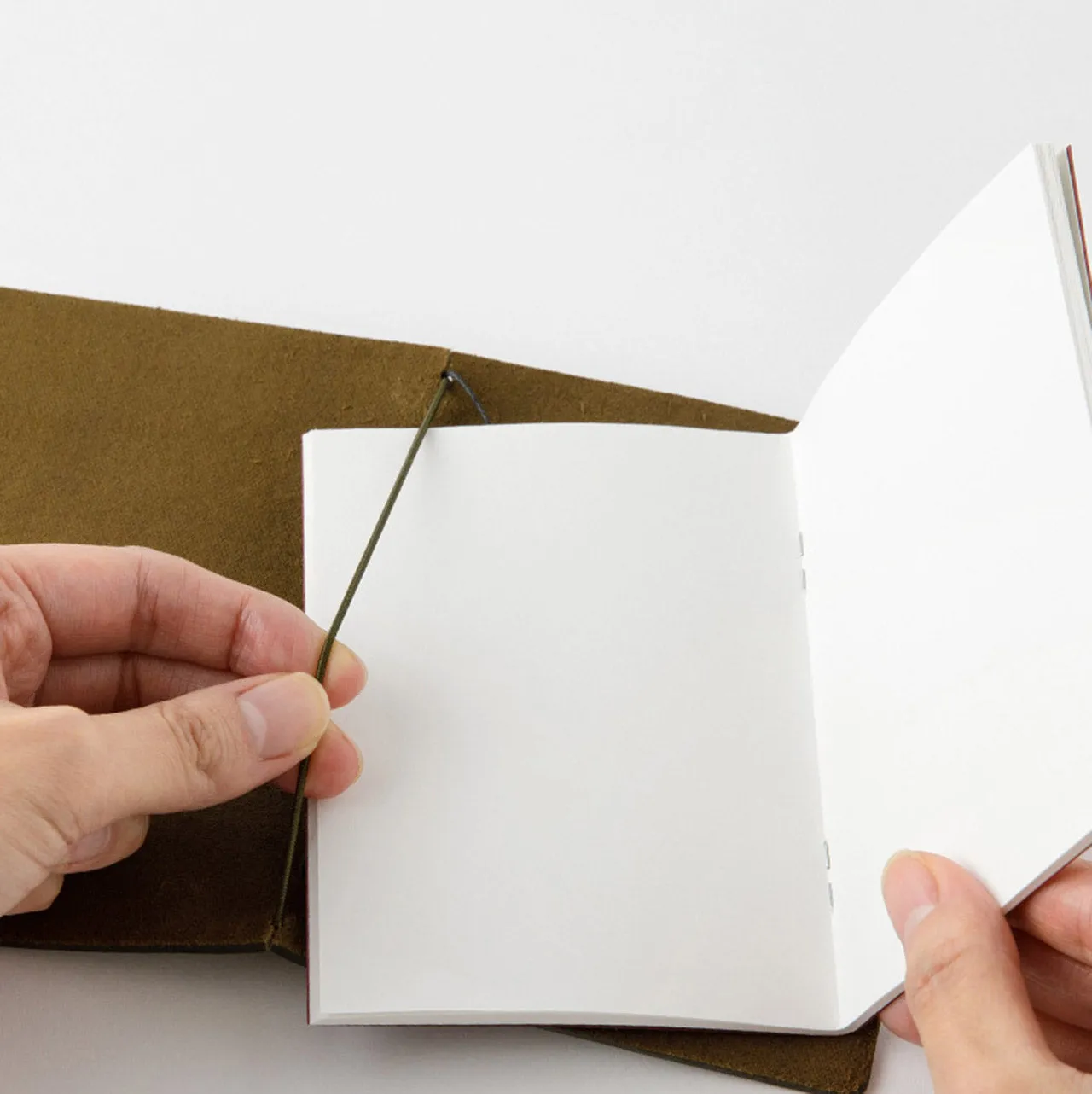 Traveler's Notebook Leather Cover Starter Set