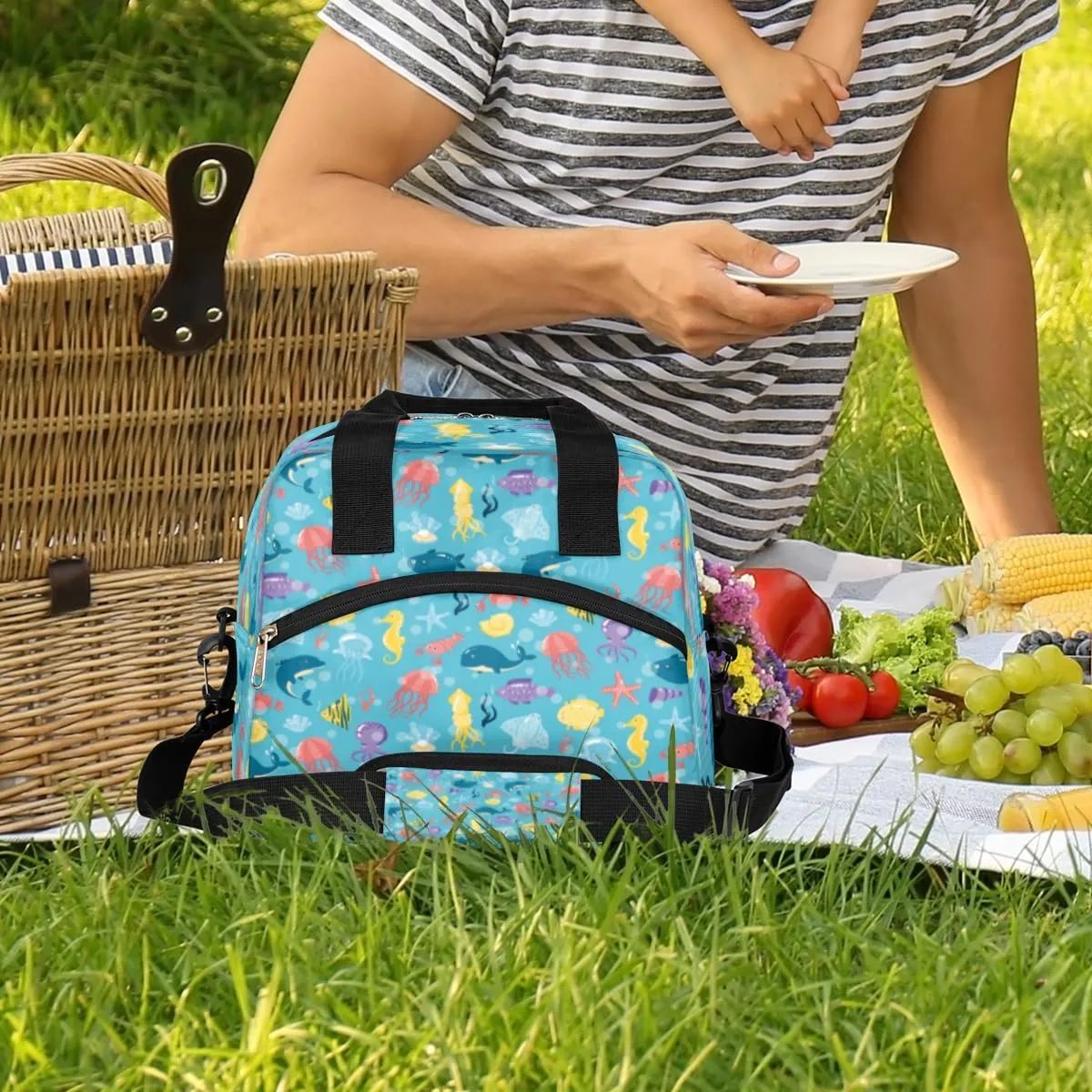 Underwater Animals Insulated Lunch Bag for Women Men, Reusable Lunch Box Container with Adjustable Shoulder Strap Large Leakproof Thermal Lunch Cooler Bag for Adult Work Picnic Office