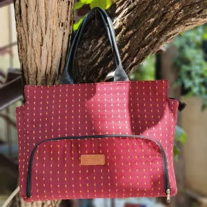 Versatile partition tote Marron With Yellow Small Triangle Design