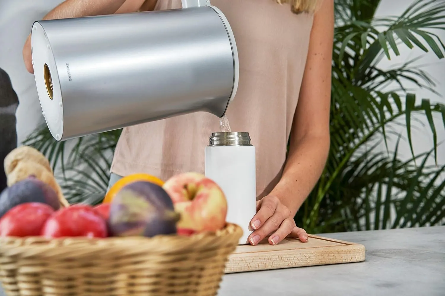 ZWILLING Thermo Tea & Fruit Infuser, 14.2 oz, Silver-White